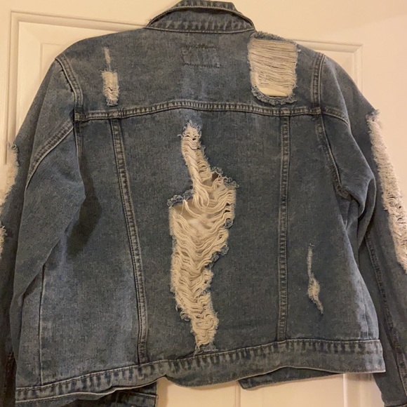 Distressed denim jean jacket - Picture 9 of 9